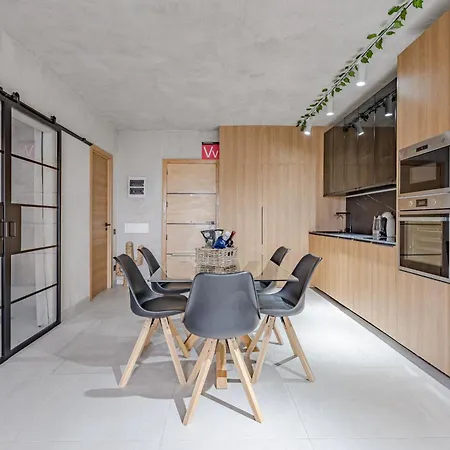 Апартаменты Bali Smart Hi-end Services Media Streaming