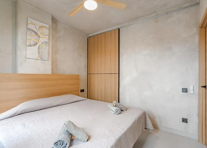 Bali Smart Hi-end Services Media Streaming アパート